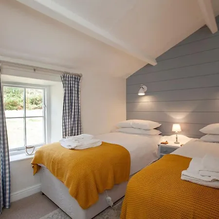 East Ayrlow Banks Holiday home *