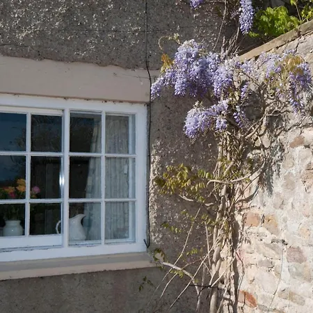 East Ayrlow Banks Holiday home