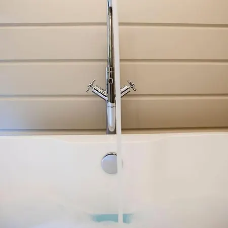 East Ayrlow Banks Tatil Evi *